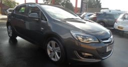 VAUXHALL Astra 2015