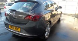 VAUXHALL Astra 2015