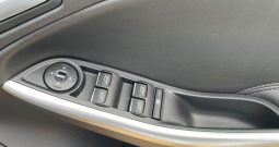 Ford Focus 2.0T EcoBoost ST-2