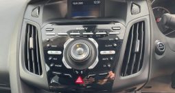 Ford Focus 2.0T EcoBoost ST-2