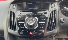 Ford Focus 2.0T EcoBoost ST-2