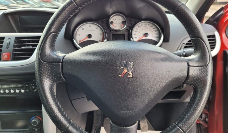 
								Peugeot 207 2010 full									