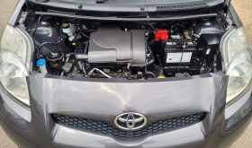 Toyota Yaris 2011