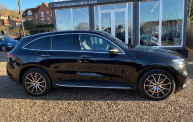 Mercedes-Benz EQC 2020